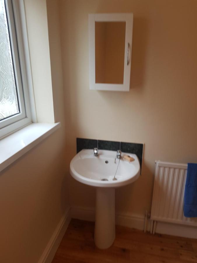 Large First Floor Balcony Flat Next To Beach Apartment Weston-super-Mare Ngoại thất bức ảnh